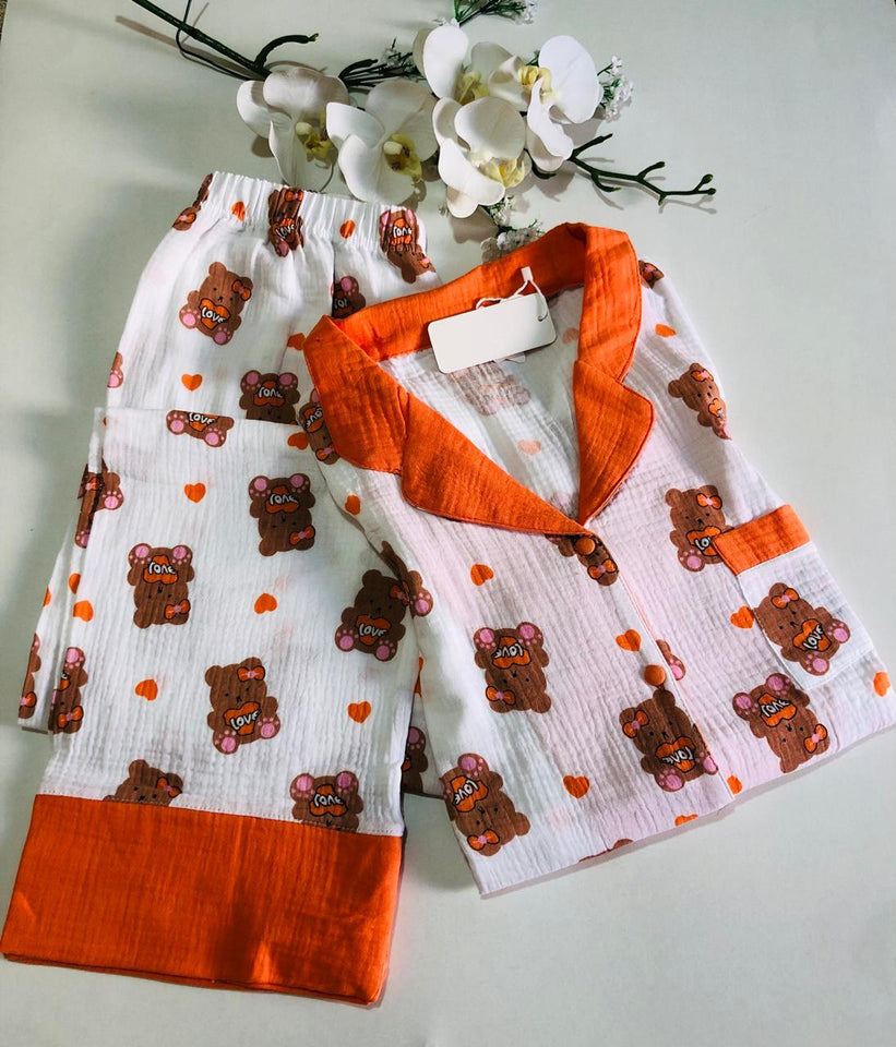 Pyjama Femme Douillet à Motifs Oursons - Confort et Tendresse