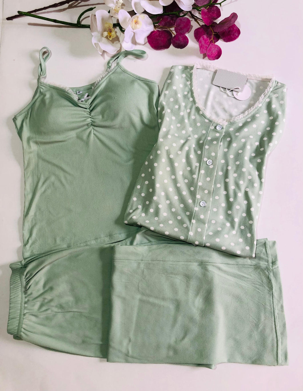 Ensemble Pyjama Femme 3 Pièces Élégance Cocooning - Vert Doux
