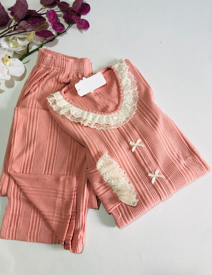 Pyjama Femme Élégance Douceur –  🍑✨